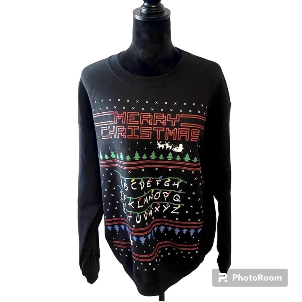 • Stranger Things Xmas pullover •